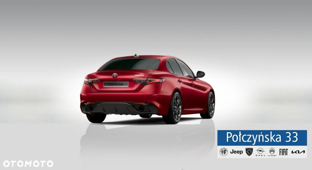 Alfa Romeo Giulia - 4