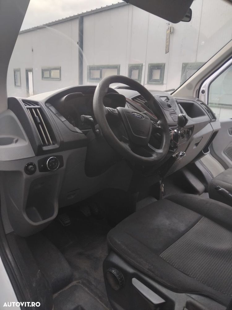 Ford Transit - 9