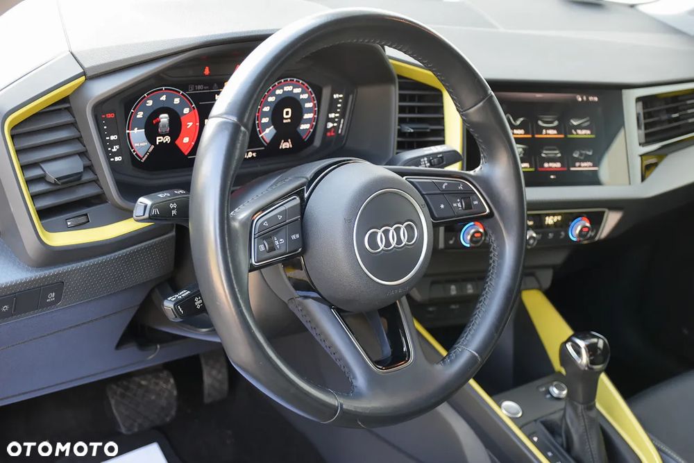 Audi A1 Sportback 30 TFSI S tronic - 23