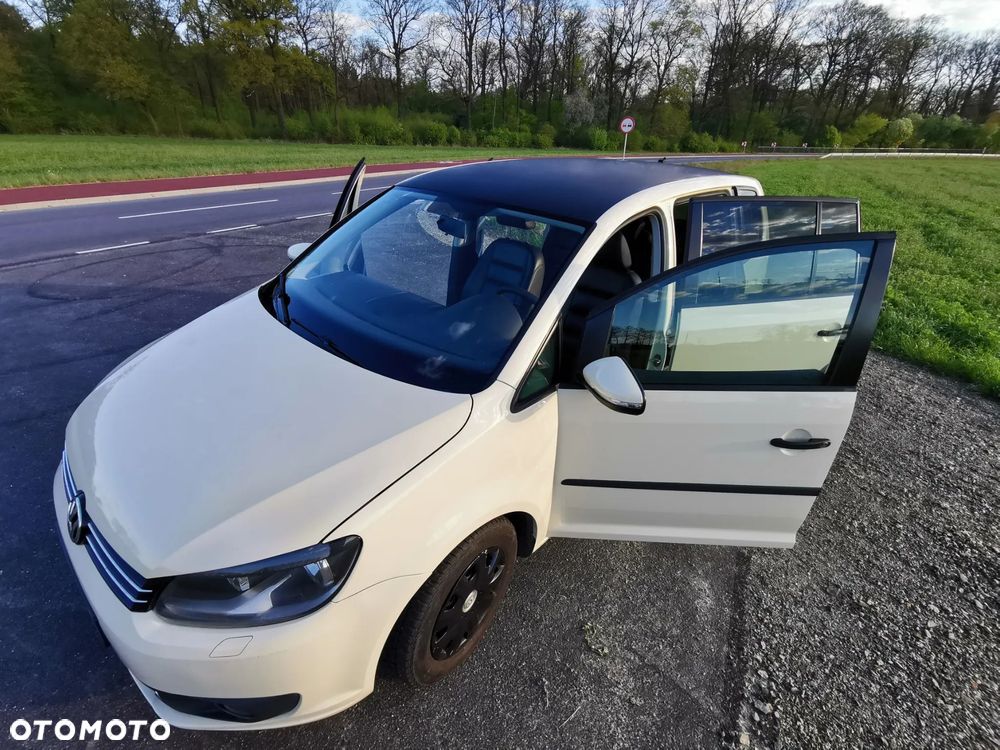 Volkswagen Touran 1.6 TDI DPF DSG Trendline - 5