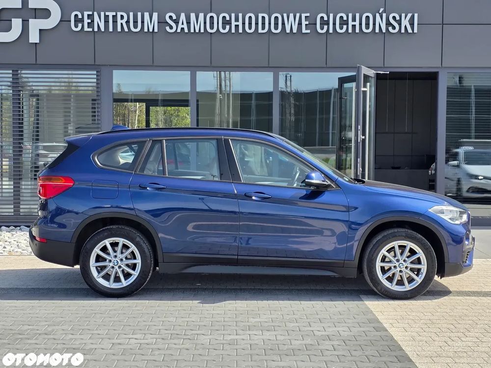 BMW X1 sDrive16d xLine - 12