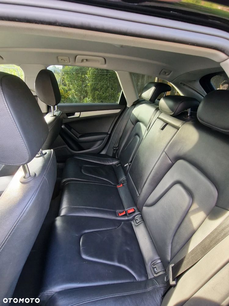 Audi A4 Avant 2.0 TDI Multitronic - 14