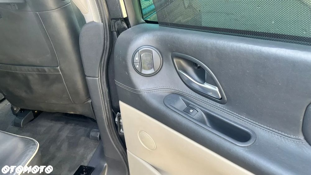 Renault Grand Espace 2.0 Navitech - 11