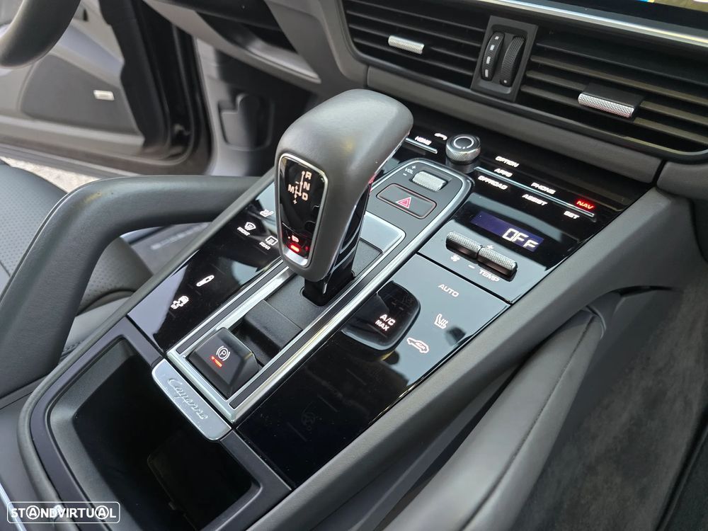 Porsche Cayenne S - 17