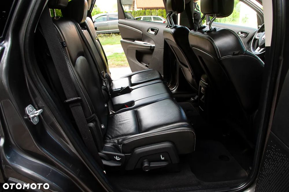 Fiat Freemont 2.0 Multijet 16V DPF Automatik Allrad Black Code - 25