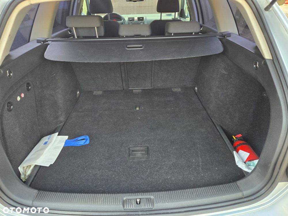 Volkswagen Golf - 11