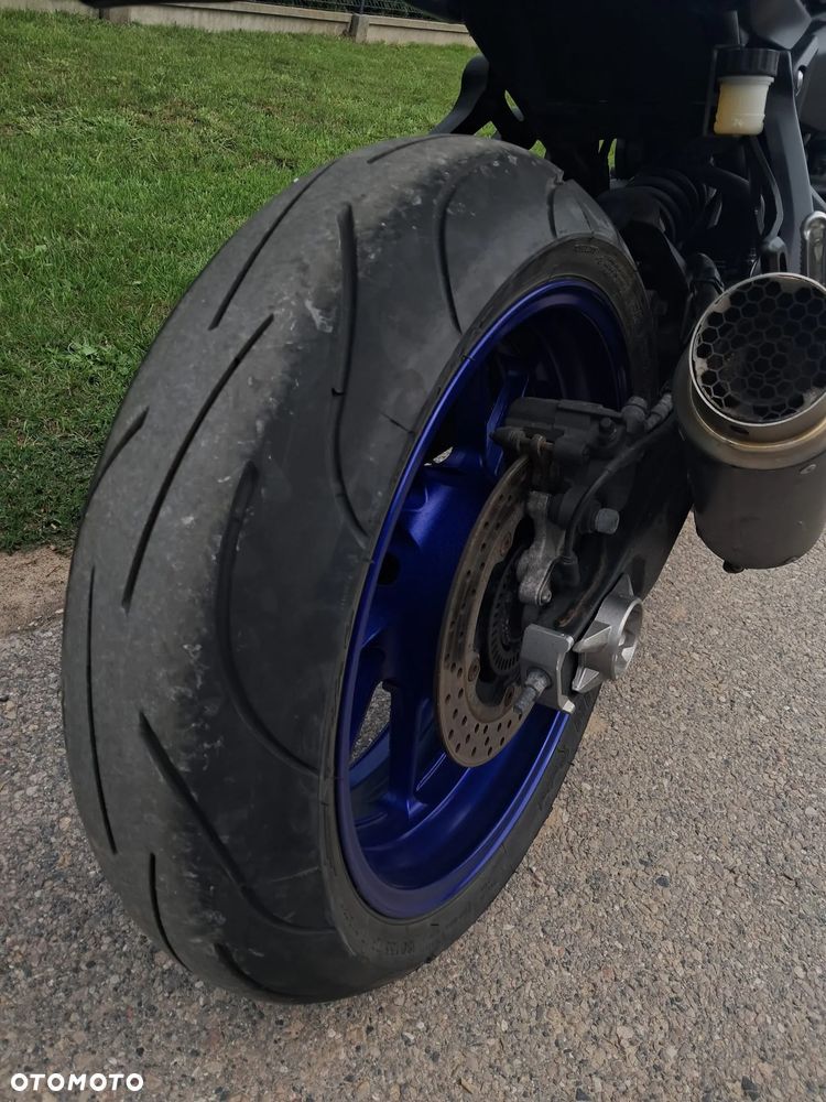 Yamaha MT - 8