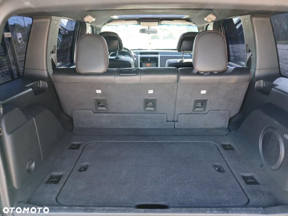 Jeep Liberty - 14
