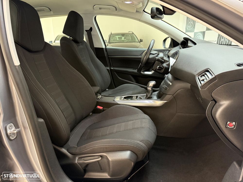 Peugeot 308 PureTech 130 EAT6 Stop & Start Allure - 20