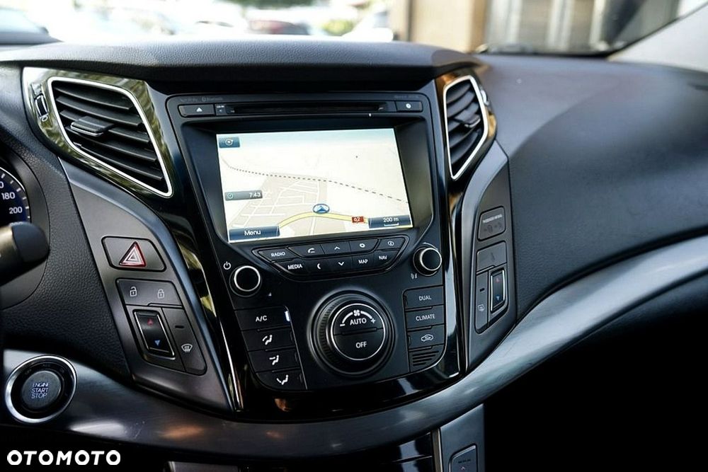 Hyundai i40 - 25