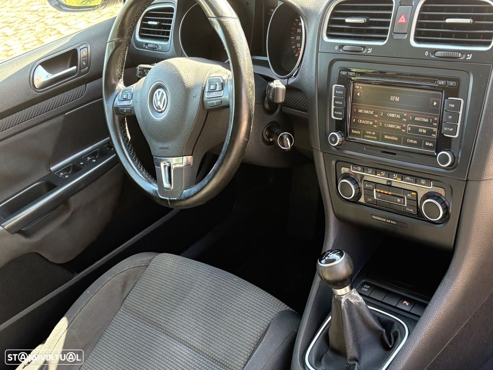 VW Golf Variant 1.6 TDi Sportline - 17