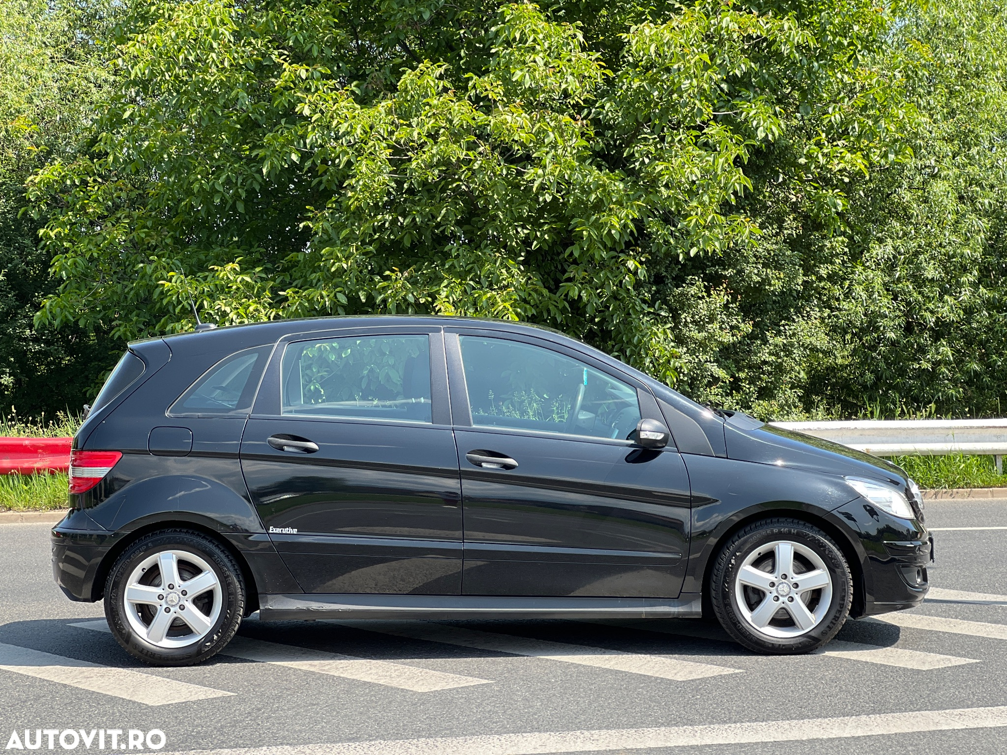 Mercedes-Benz B 180 CDI - 2