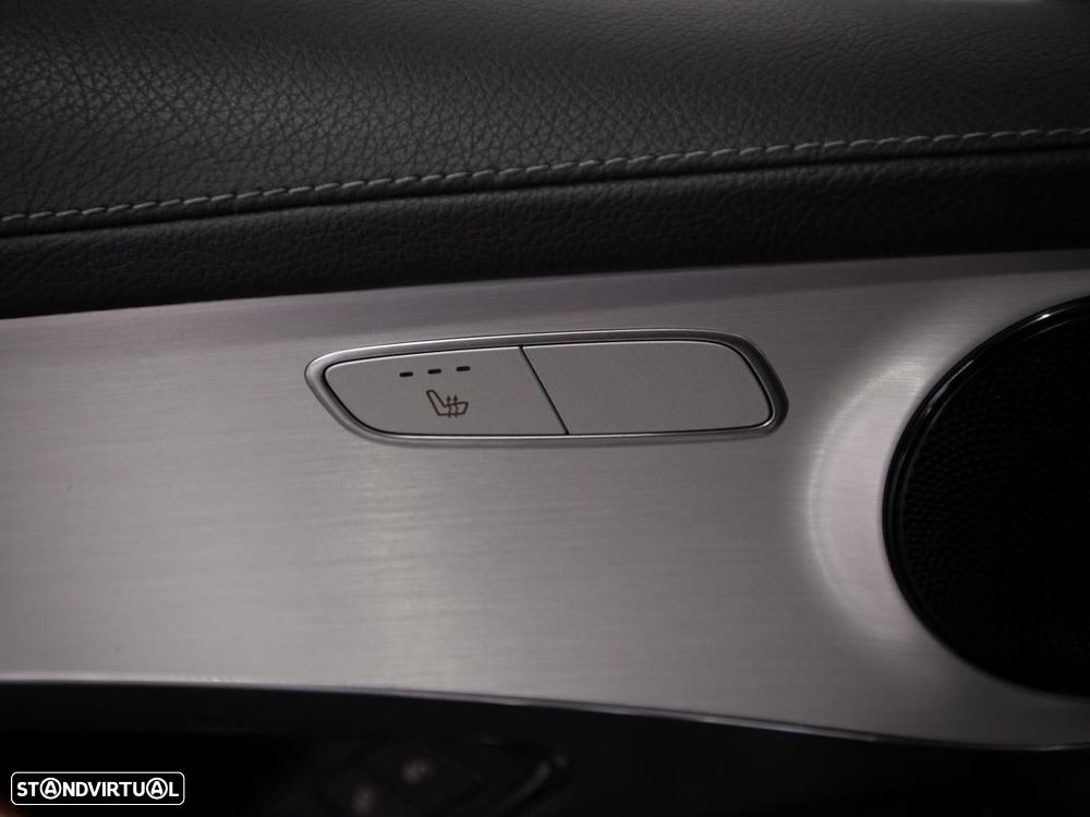 Mercedes-Benz GLC 300 d 4Matic 9G-TRONIC AMG Line - 17
