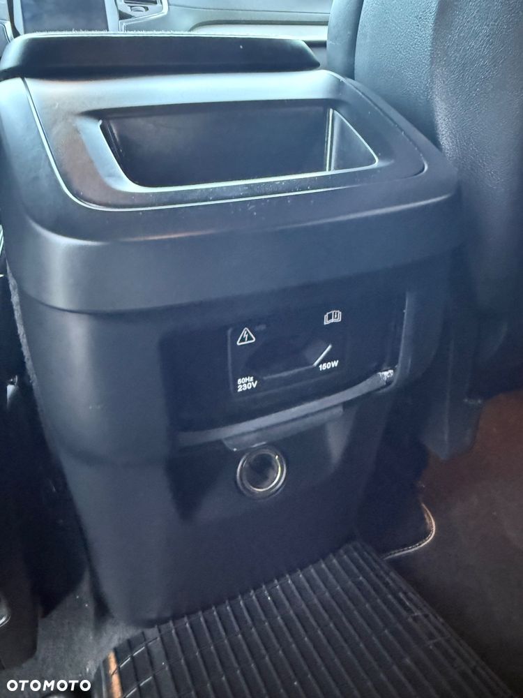 Volvo XC 90 D5 AWD R-Design - 28