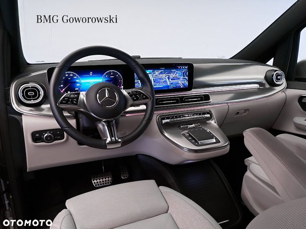 Mercedes-Benz Klasa V - 8