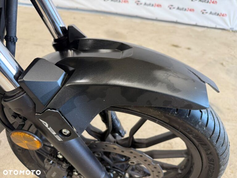 Honda CB - 11
