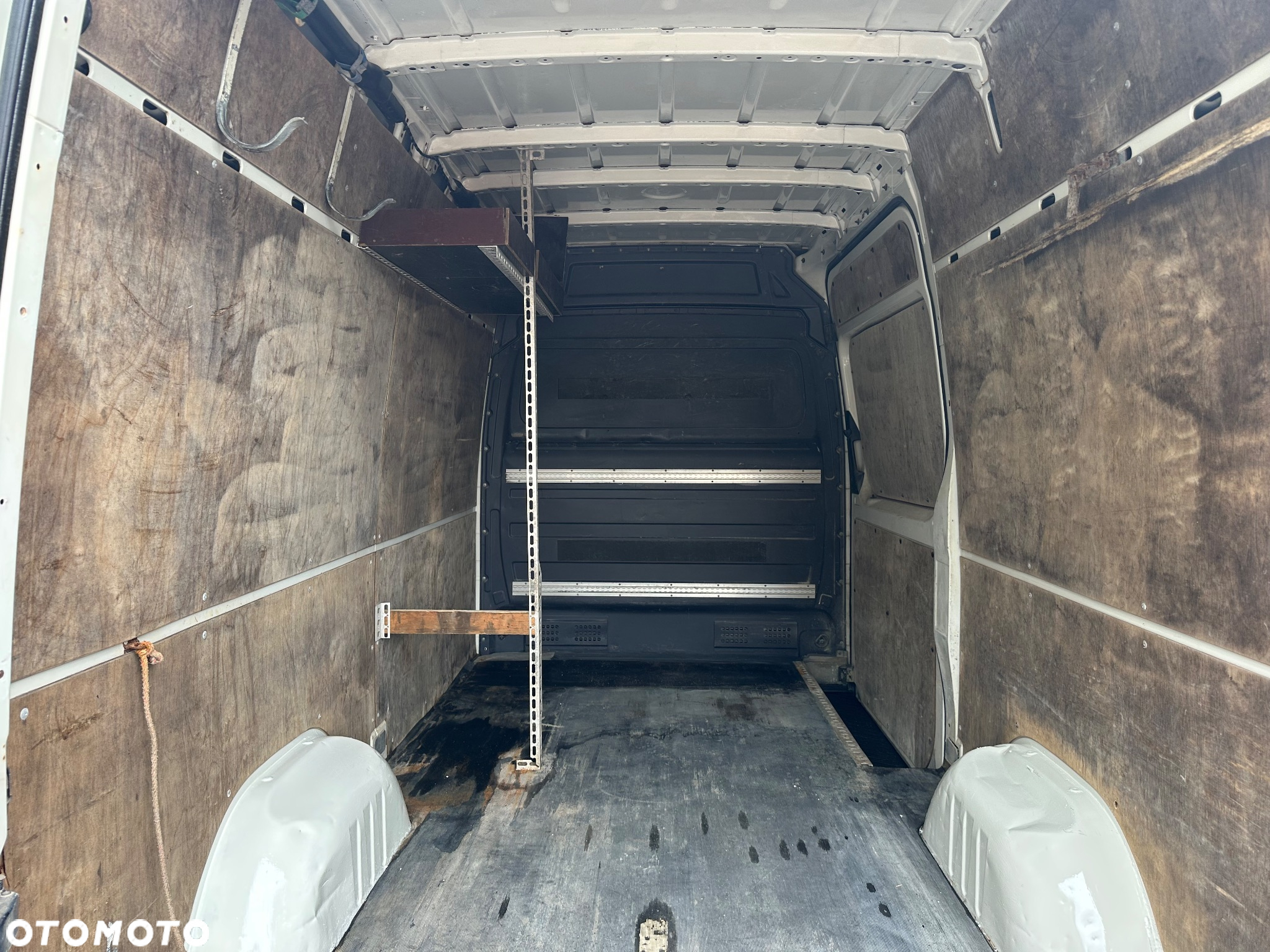 Volkswagen Crafter 2.5tdi 136ps 2010r L2H2 klima - 13