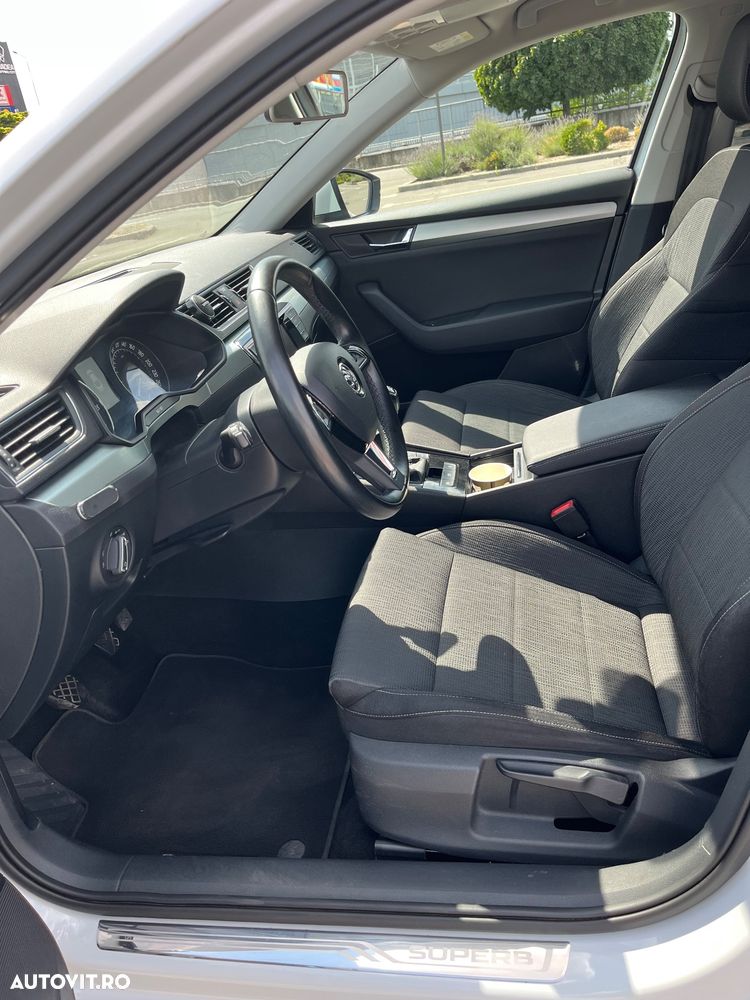 Skoda Superb 1.4 TSI ACT Ambition - 9