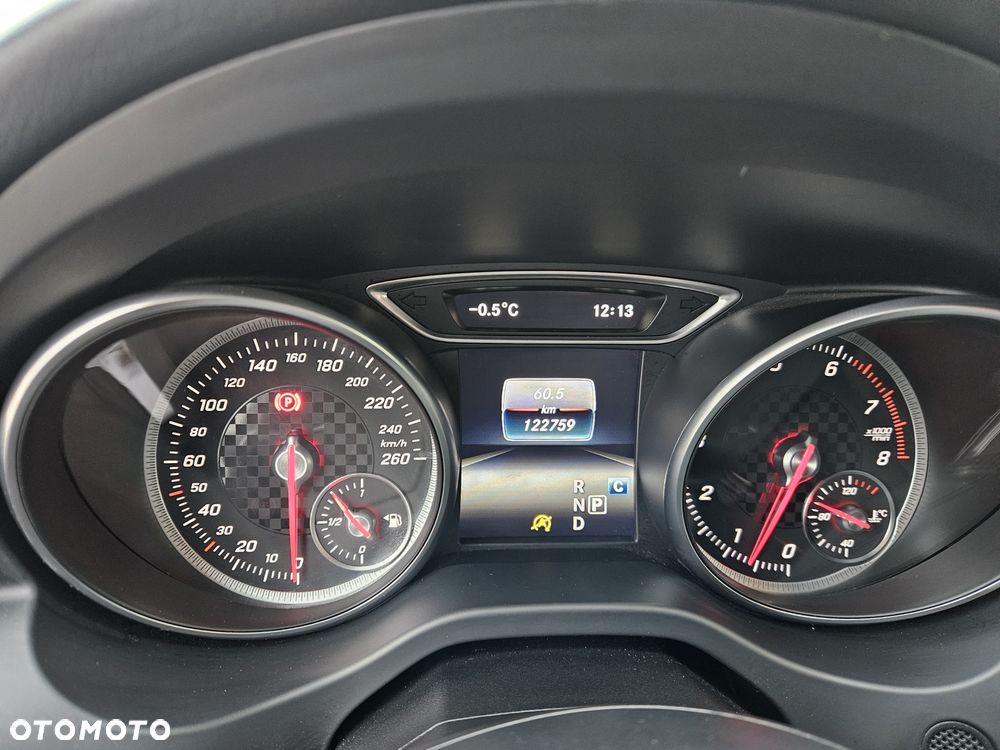 Mercedes-Benz Klasa A 180 (BlueEFFICIENCY) 7G-DCT AMG Sport - 22