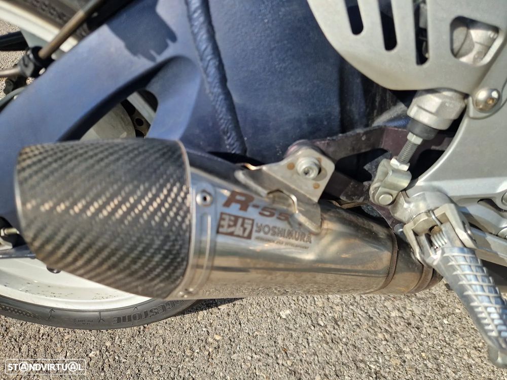 Suzuki GSX-R - 14