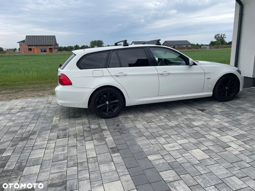 BMW Seria 3 - 27