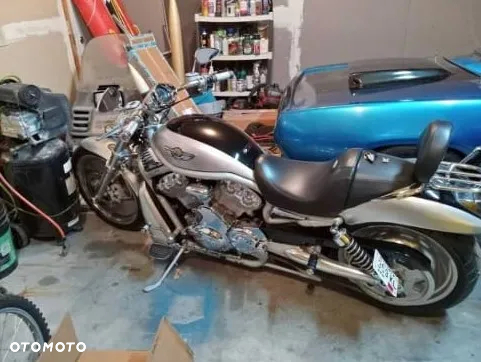 Harley-Davidson Softail V-Rod - 38