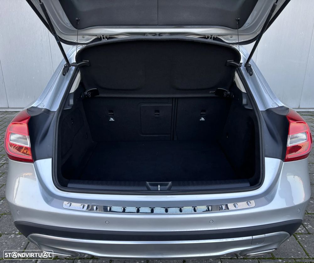 Mercedes-Benz GLA 200 CDi Urban Aut. - 33