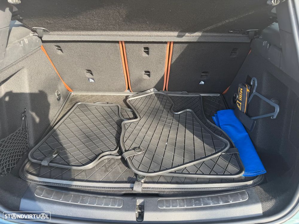 MINI Countryman Cooper SE ALL4 Sport Edition Auto - 18