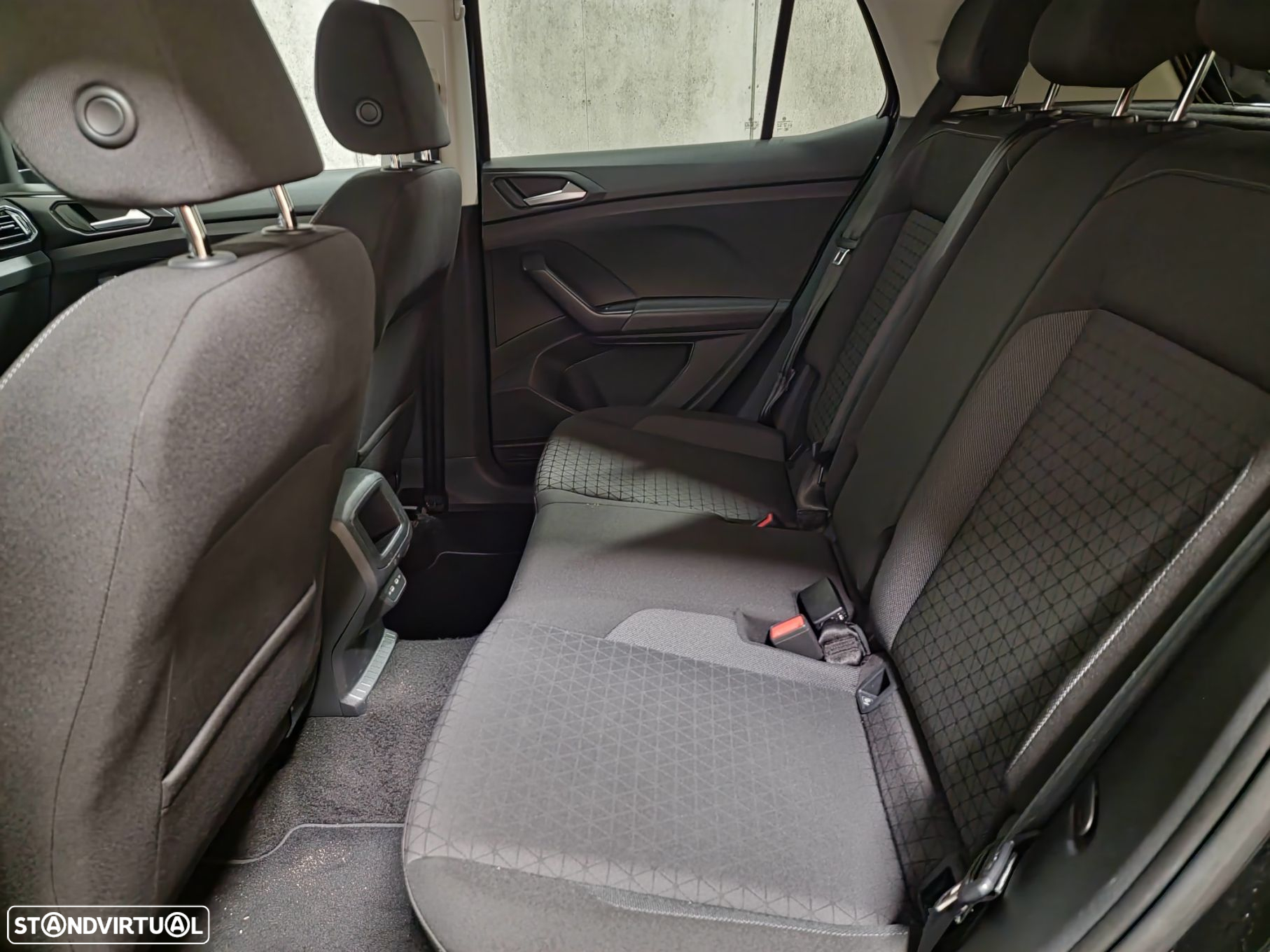 VW T-Cross 1.0 TSI Life - 23