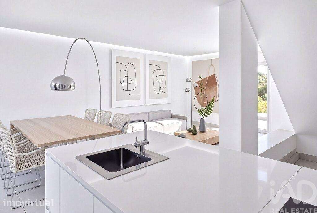 Casa / Villa T4 em Santa Maria, São Pedro e Matacães de 210 m2 - Grande imagem: 4/15