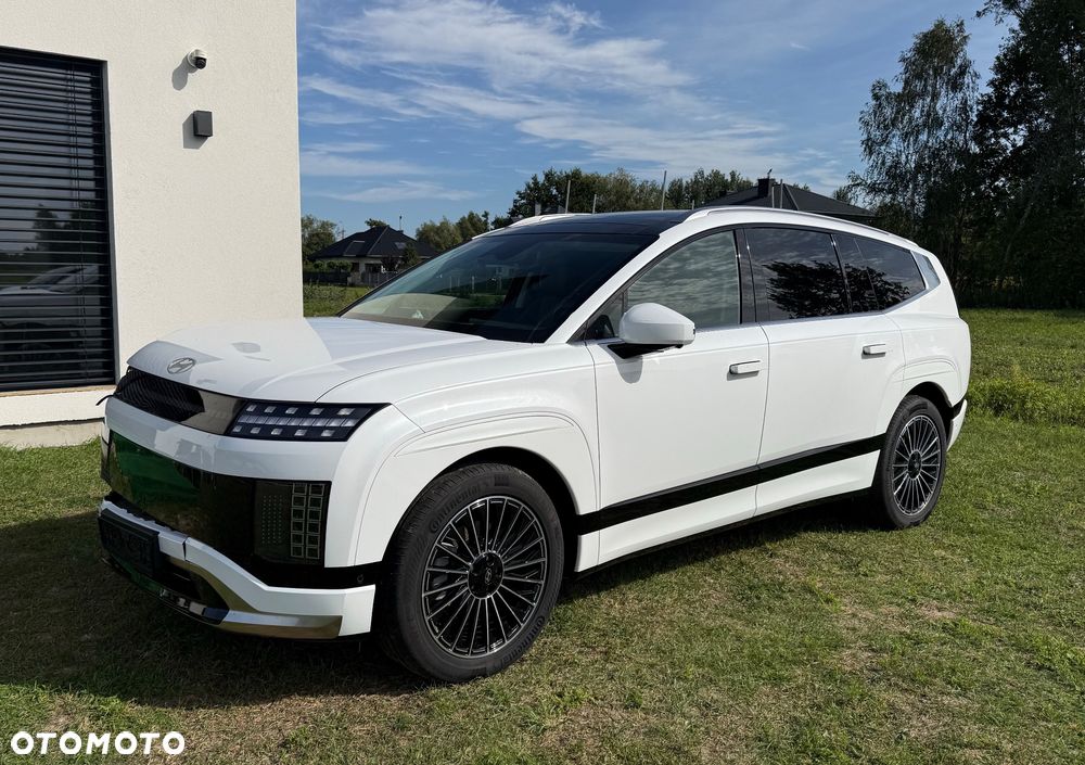 Hyundai IONIQ 9 110kWh Calligraphy AWD - 1