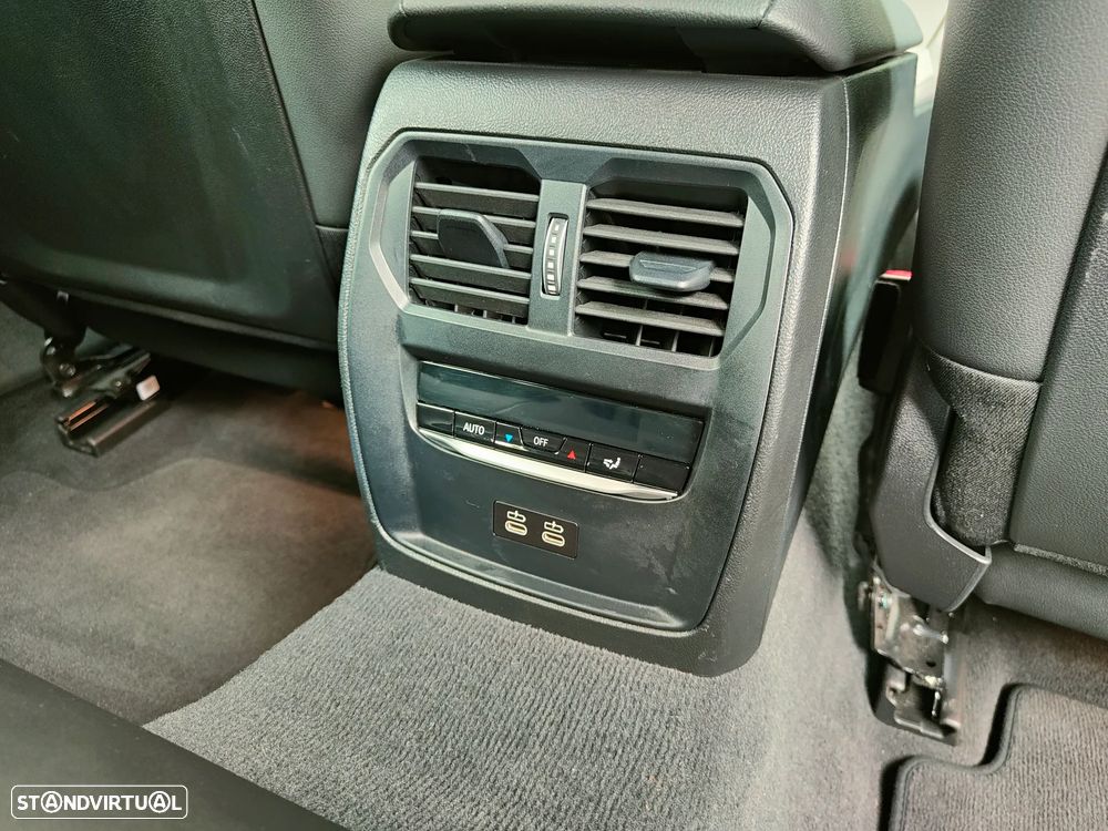 BMW 320 - 8