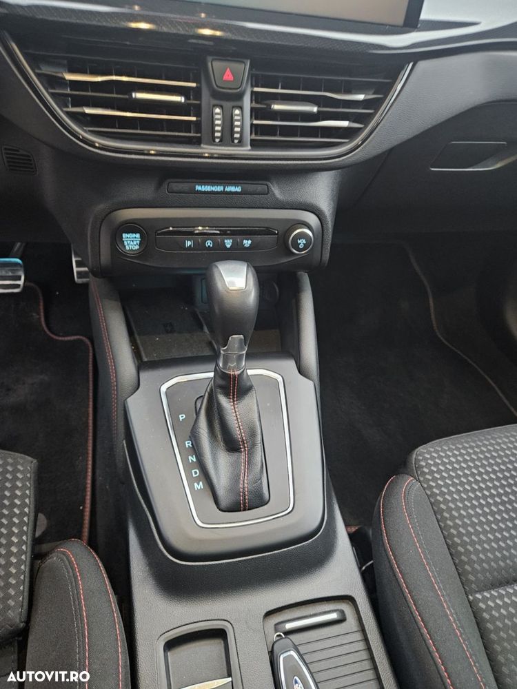 Ford Focus - 17