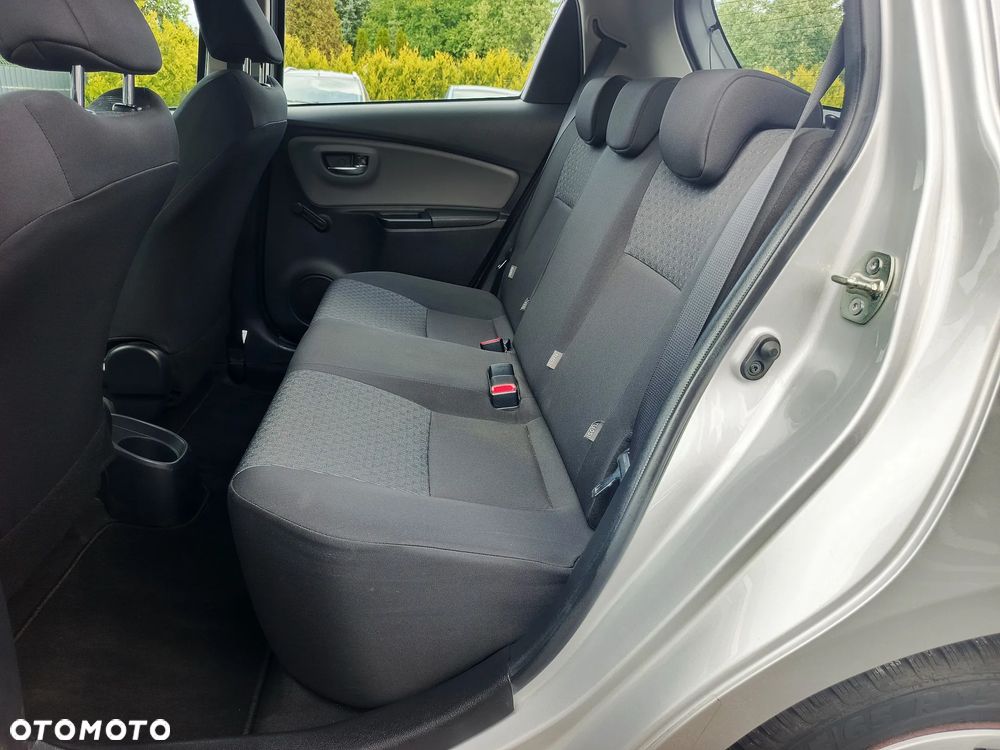 Toyota Yaris 1.33 Dynamic EU6 - 12