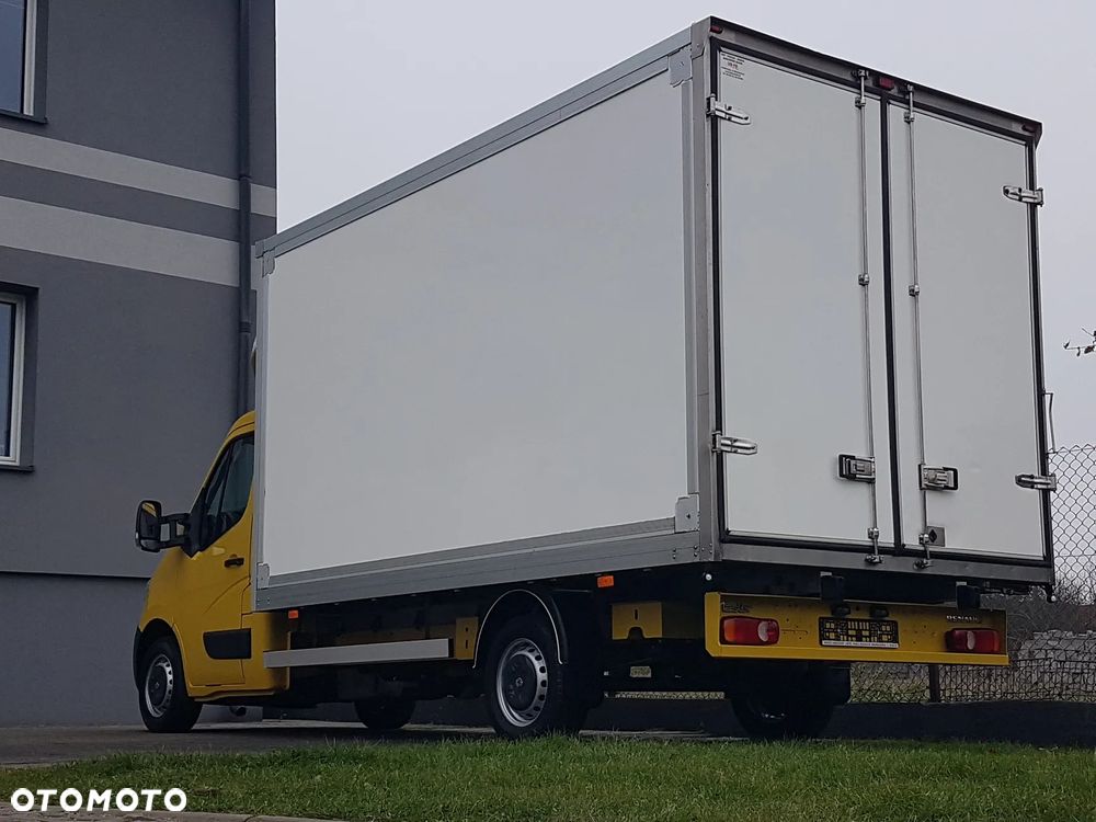 Renault MASTER KONTENER 8EP 4,21x2,23x2,22 KLIMA MANUAL KRAJOWY 6-BIEGÓW - 28