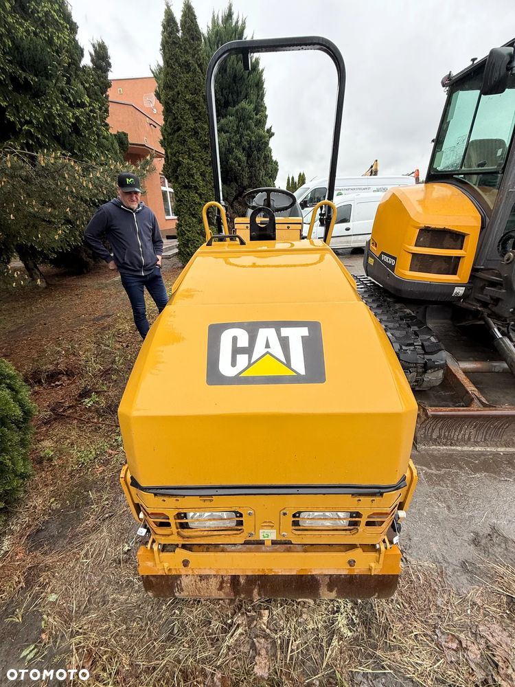 Caterpillar CB 1.7 - 6