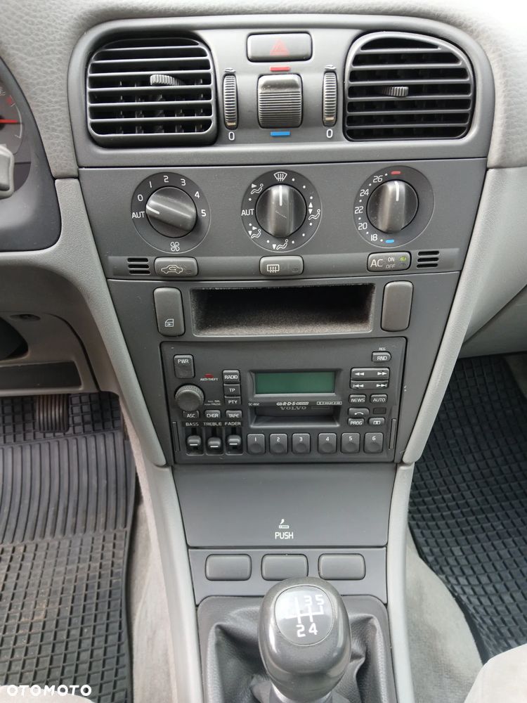 Volvo V40 - 20