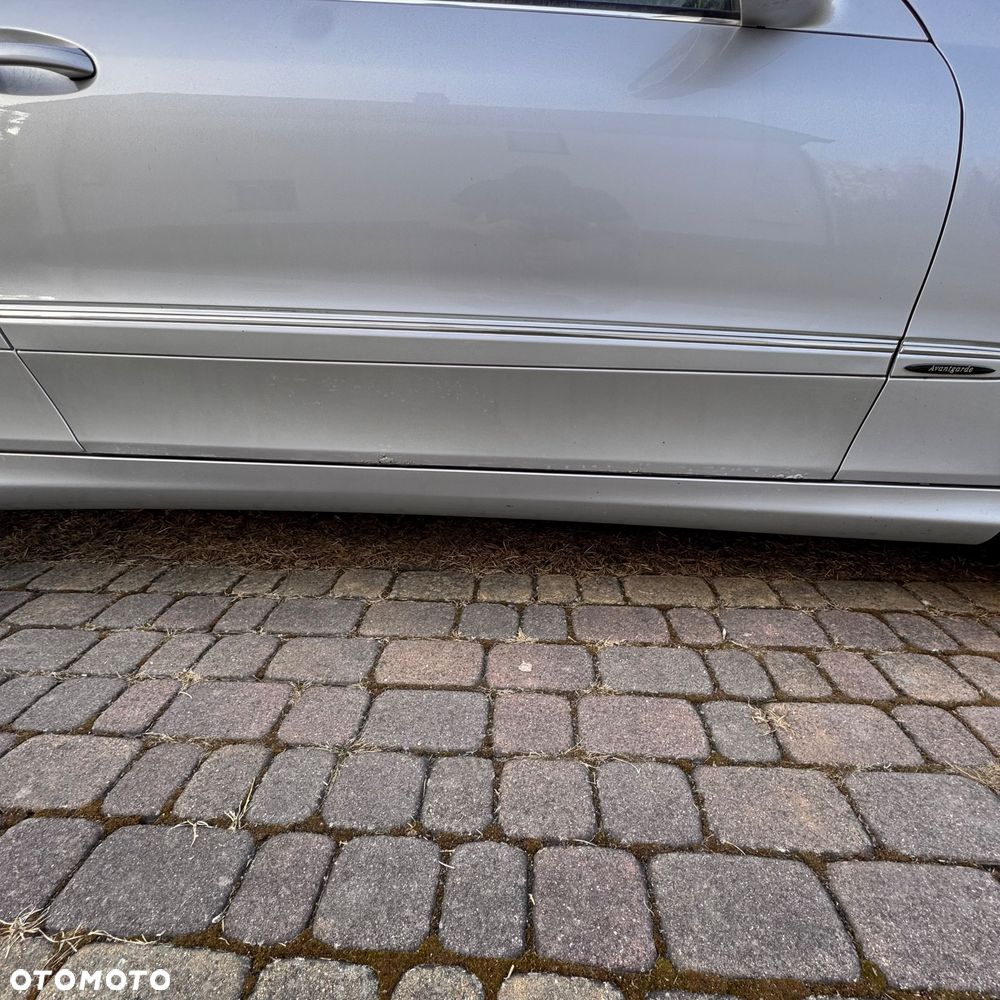 Mercedes-Benz CLK - 19