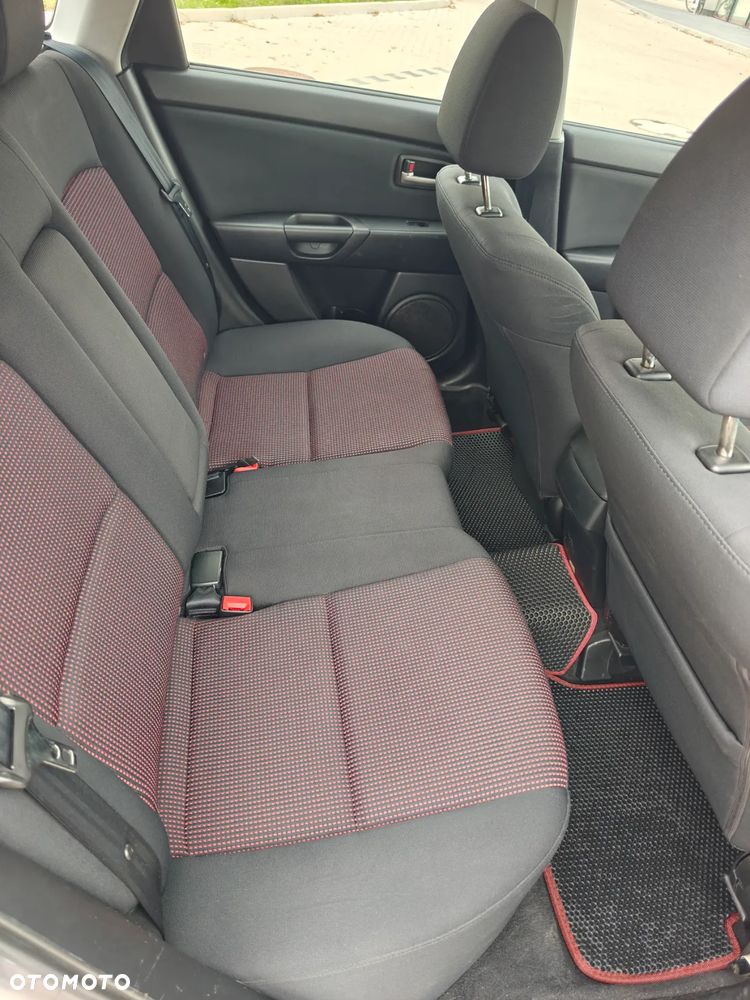 Mazda 3 - 6