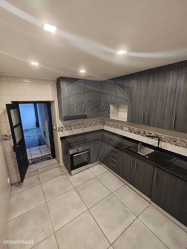 Moradia T2 para venda - Grande imagem: 5/11