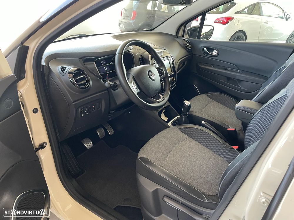 Renault Captur 1.3 TCe Exclusive - 10