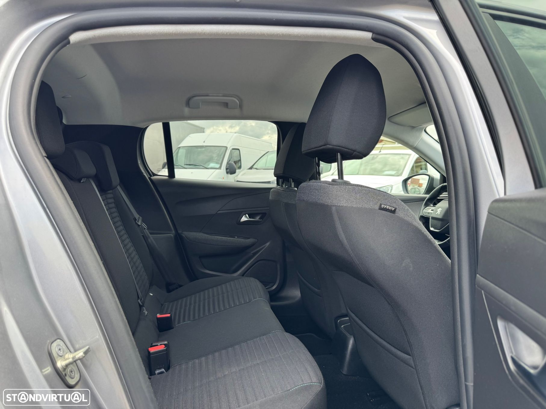 Peugeot 208 1.5 BlueHDi Allure - 6