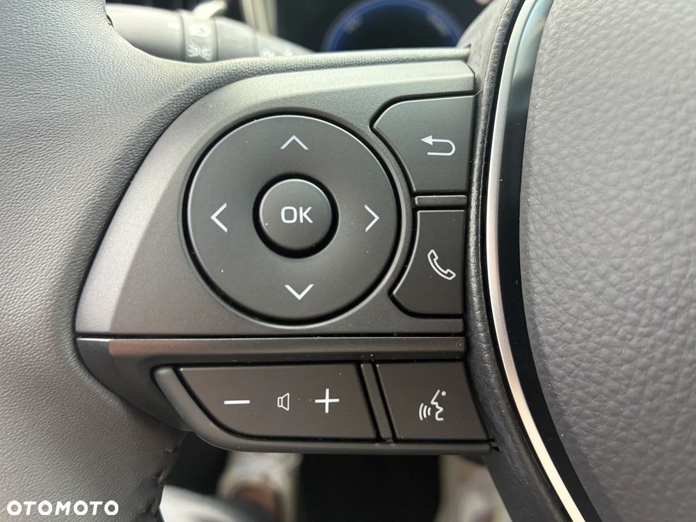 Toyota Corolla 2.0 Hybrid Comfort - 16