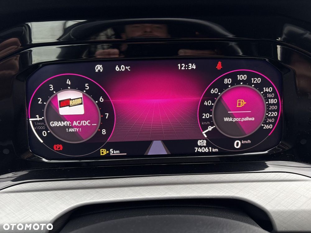 Volkswagen Golf VIII 1.5 TSI EVO Life - 14