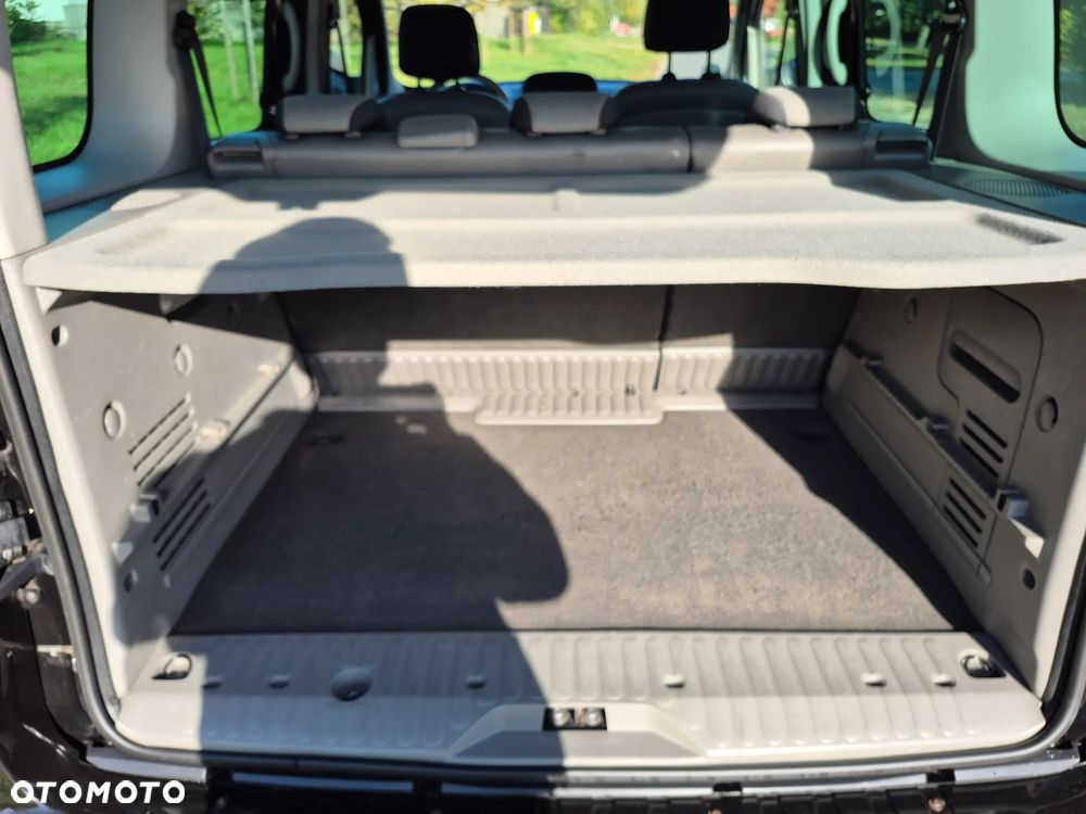 Renault Kangoo 1.6 16V 105 Luxe - 9