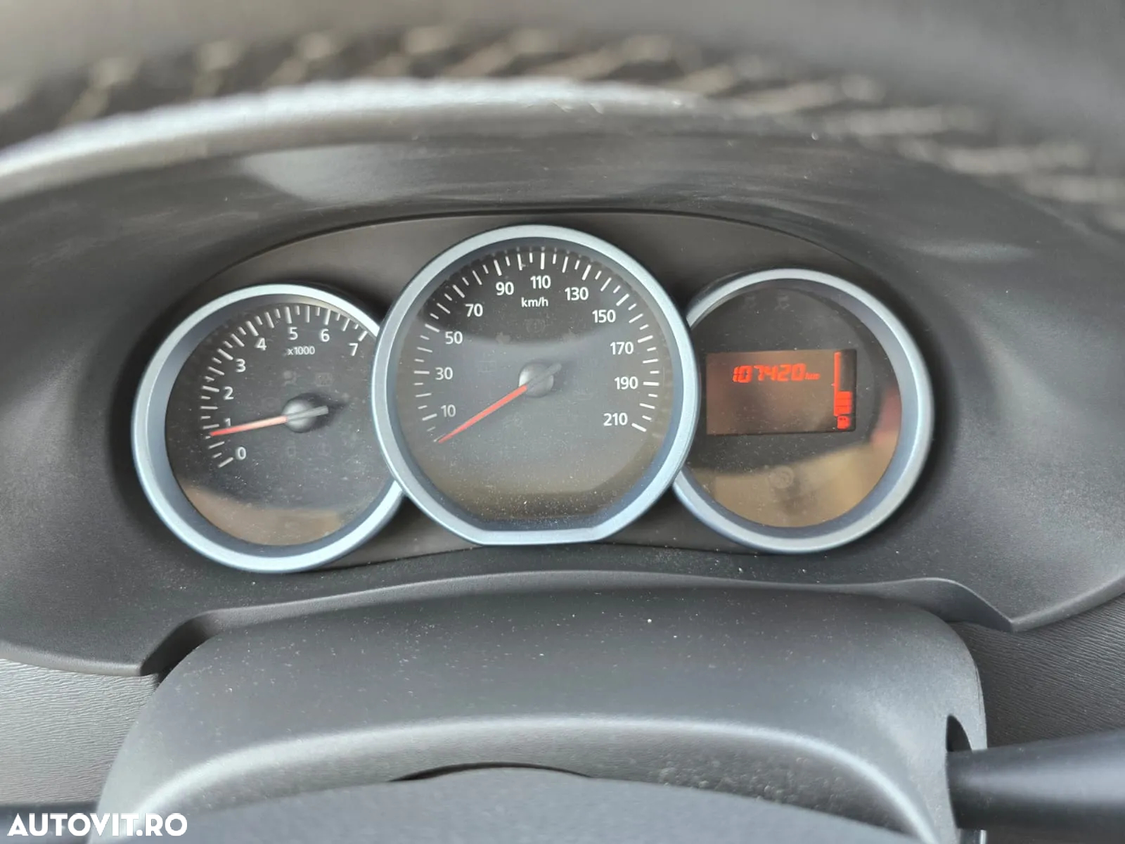 Dacia Lodgy 1.2 TCe 115 CP Stepway - 4