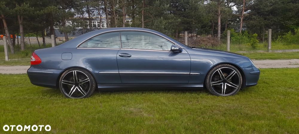Mercedes-Benz CLK 320 - 6