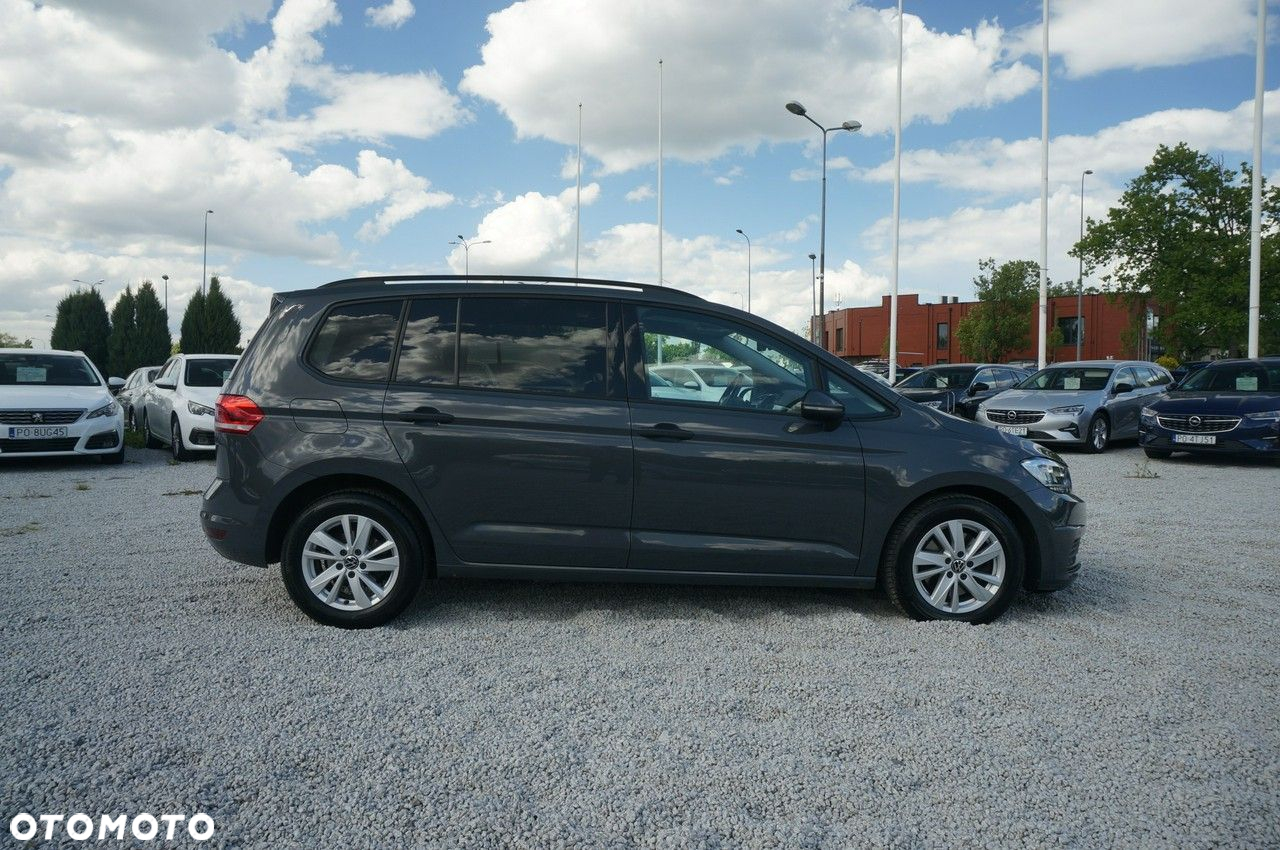 Volkswagen Touran - 6