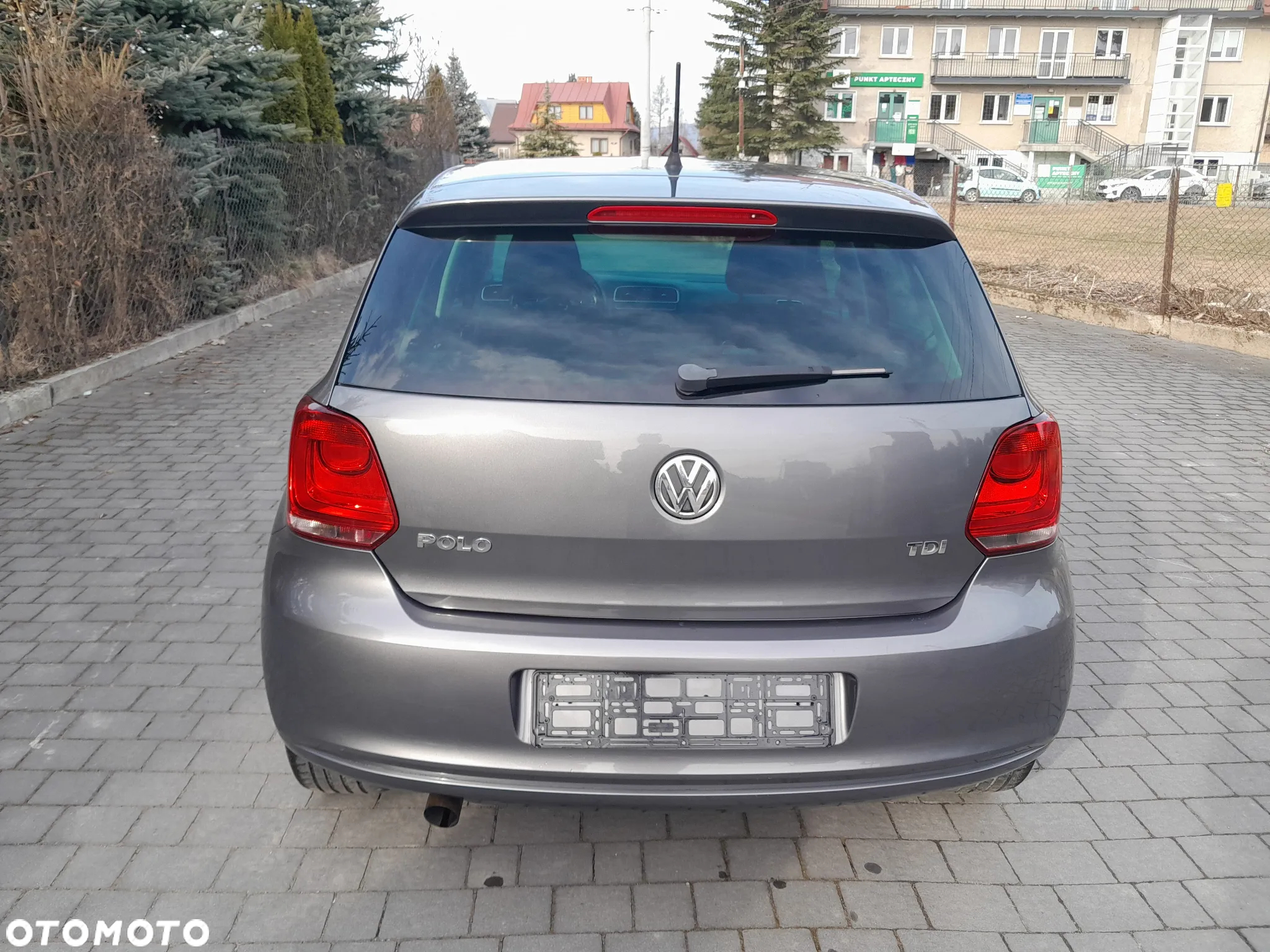 Volkswagen Polo 1.6 TDI Blue Motion Style - 5