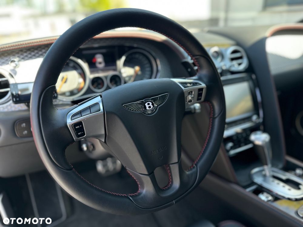 Bentley Continental GT V8 S - 13